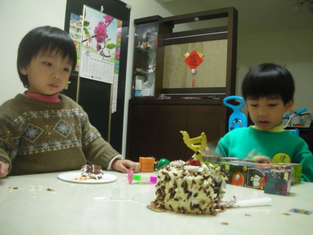 DSCN43320017.JPG, 121 KB