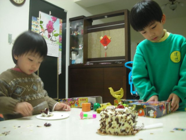 DSCN43410020.JPG, 122 KB